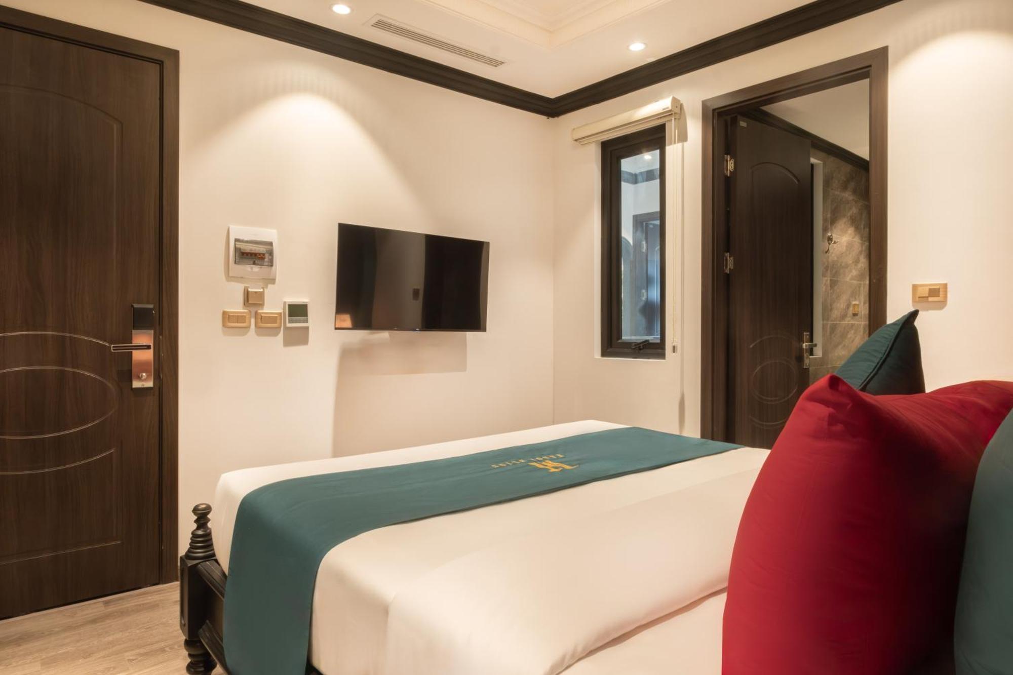 Bliss Hotel Hanoi